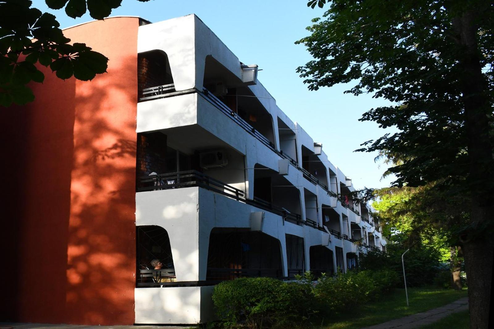 Hotel Sanda Венус Екстериор снимка