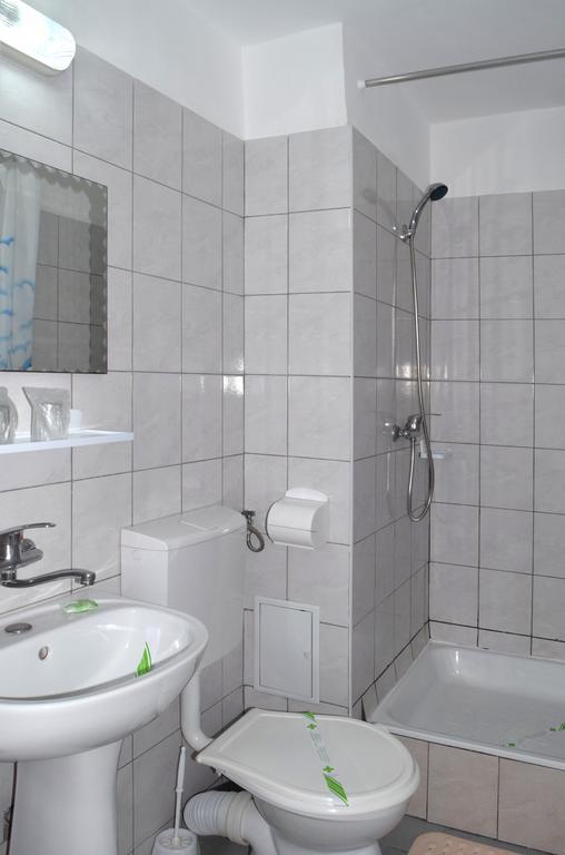 Hotel Sanda Венус Екстериор снимка