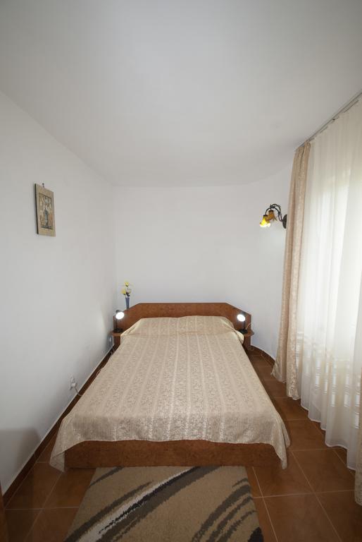 Hotel Sanda Венус Екстериор снимка