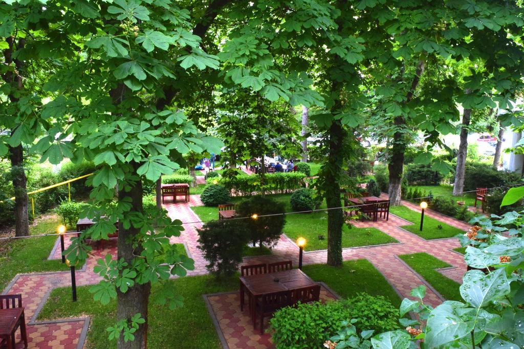 Hotel Sanda Венус Екстериор снимка
