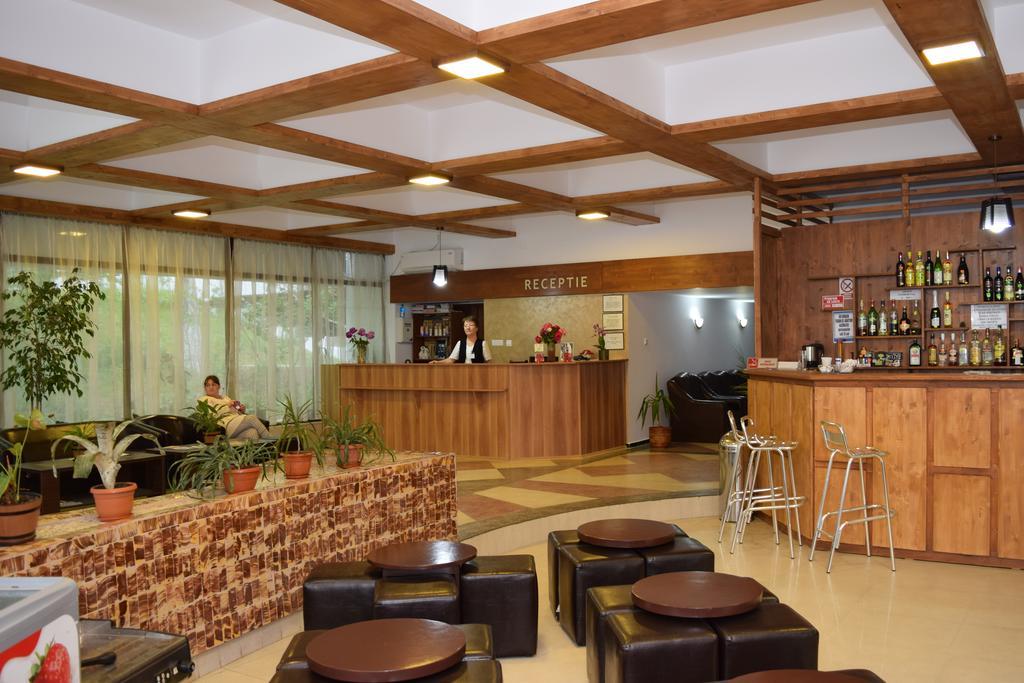 Hotel Sanda Венус Екстериор снимка
