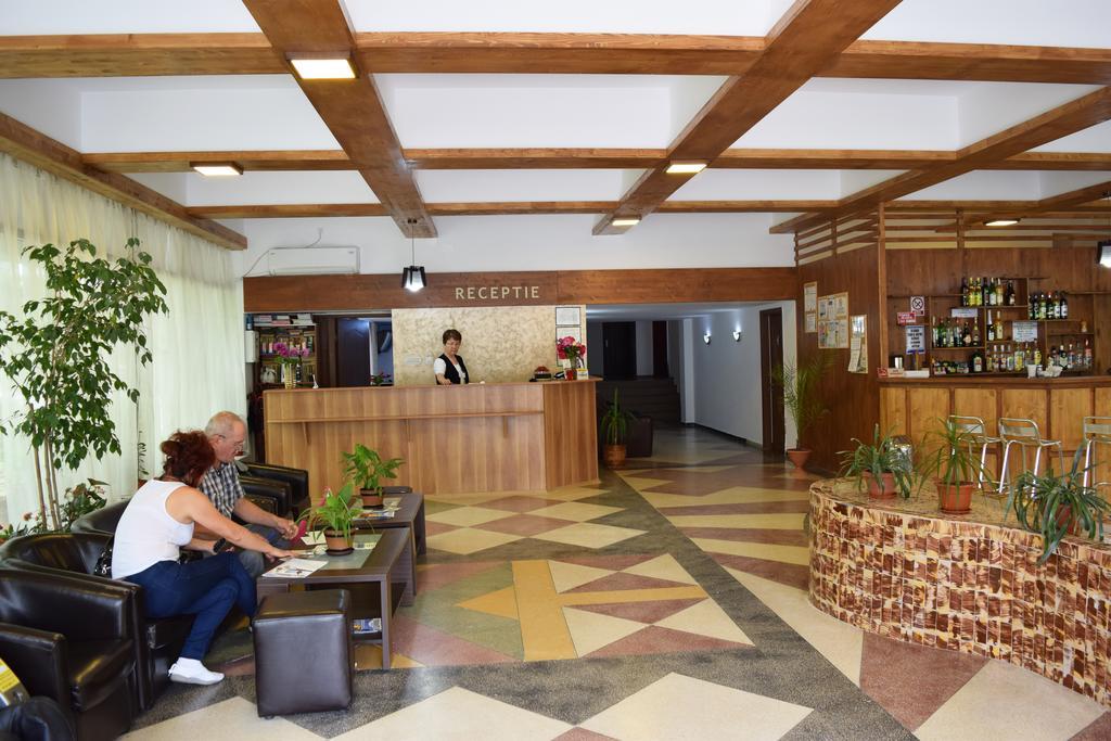 Hotel Sanda Венус Екстериор снимка